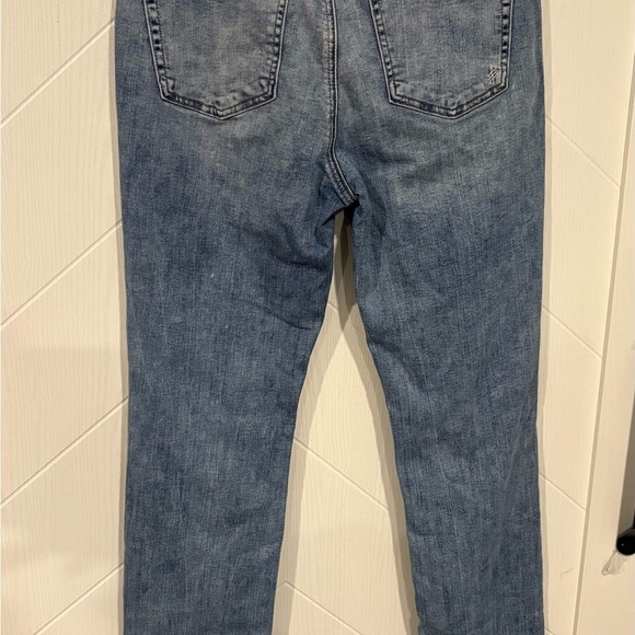 Silver Jeans Classic Blue Denim - Picture 3 of 4